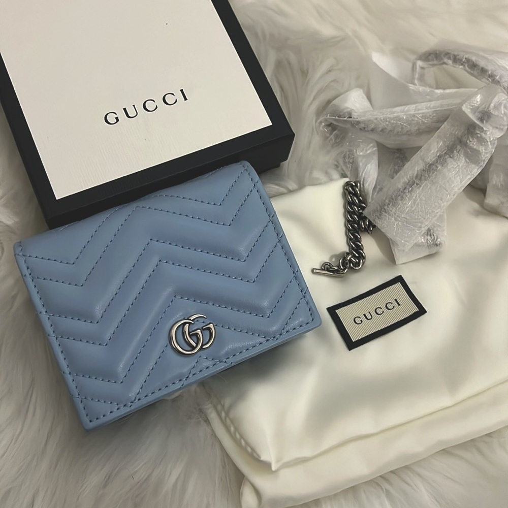 ๐ Gucci Wallet on Chair GG Marmont Mini Light Blue - Picture 3 of 14